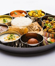 Thalis And Mini Meal