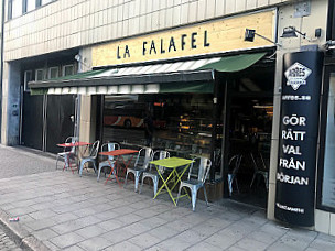 La Falafel
