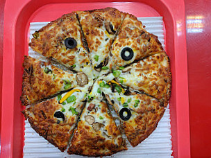 Kasra Shiraz Pizza