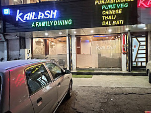 Kailash A Family Dining