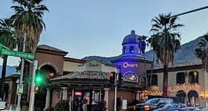 Oscar's Downtown Palm Springs