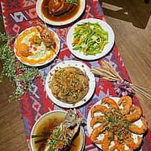 Freedom Bistro Xiǎng Zì Yóu Cān Jiǔ Guǎn