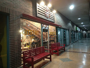 Bari Bistro