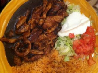 Azteca Mexican Grill