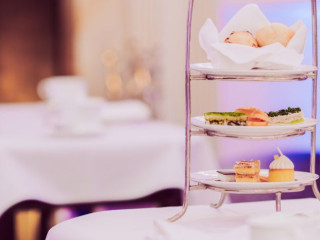 The Palm Court At The Ritz-carlton – The Afternoon Tea Experience