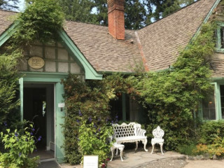 The Camellia Tea Room At Milner Gardens Woodland