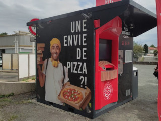 Distrubuteur De Pizza, Pizza Du Champs De Foire