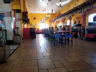Los Roberto's Mexican Restaurant