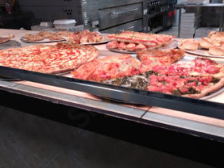 Toto Fresco Italian Eatery
