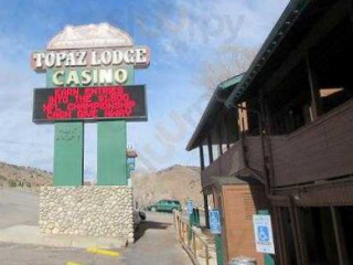 Topaz Lodge Resort Lake View Coffee Shop