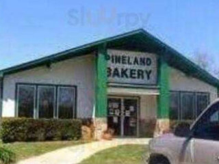 Pineland Bakery