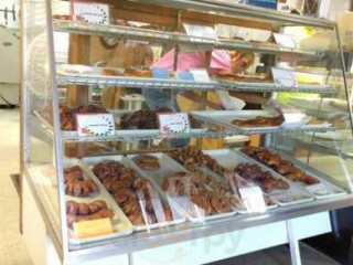 Sweet Al's Donut Shoppe
