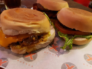 Artesanal X Burger