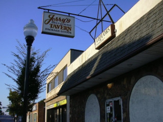 Jerrys Belvedere Tavern