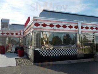 Wimpy Dee's Diner