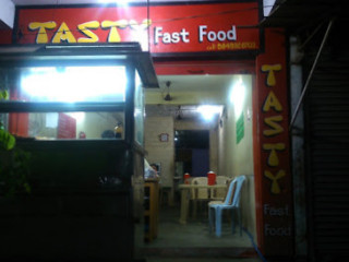 Tasty Fast Food