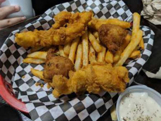 Casey's Cajun Fried Catfish Plus