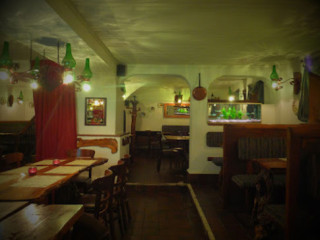 Pizzeria La Taverna