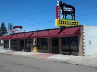 Dude's Steakhouse, Brandin' Iron, Lounge