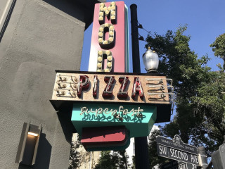 Mod Pizza Downtown
