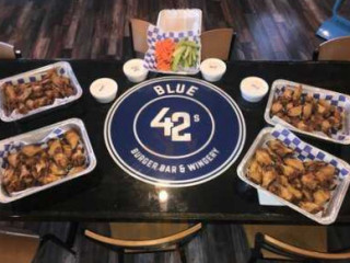 Blue 42’s Burger And Wingery