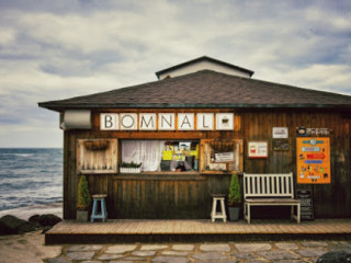 Bomnal Cafe