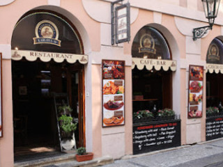 Bar Restaurant Karlova 30