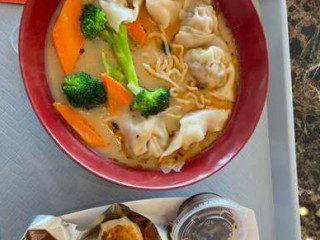 Ling Long Dumpling And Noodle House
