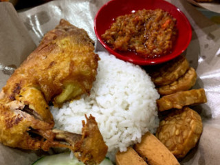 Warung Nian