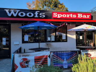 Woofs Sports