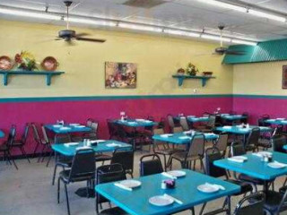 Lydia's La Canasta Mexican Food