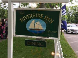 Riverside Inn