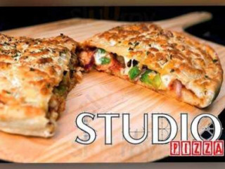 The Studio Pizza