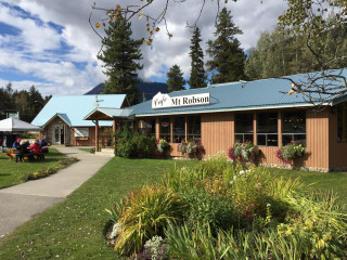 Cafe Mount Robson