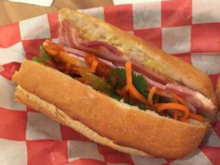 Banh Mi Ti