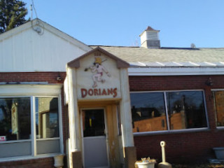 Dorian's Gourmet Pizza And Deli