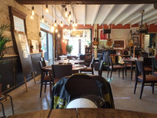 Les 1 Ères Loges Varaignes