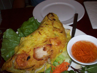 Le Petit Saigon Vietnamese Restaurant