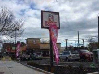 Dunkin' Donuts