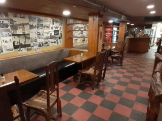 Trophy Room Pub Pizzeria