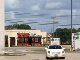 Louisiana Famous Fried Chicken And Seafood