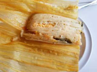 Moms Tamales