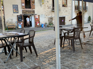 Café Pont De La Pierre