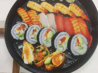 Suzuran Sushi Bar