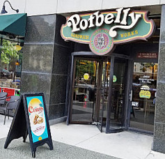 Potbelly Sandwich Shop