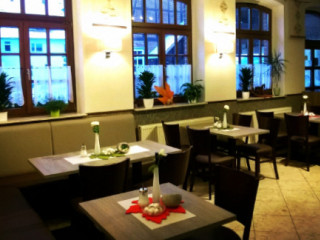 Café Rosé Schlossgartenpassage