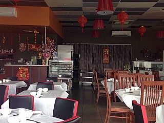 Golden Leaf Chinese Restaurant