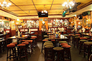 Kennedy's Bar And Restaurant