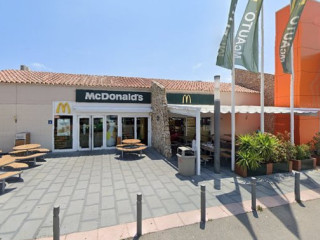 Mcdonald's Cabrera De Mar