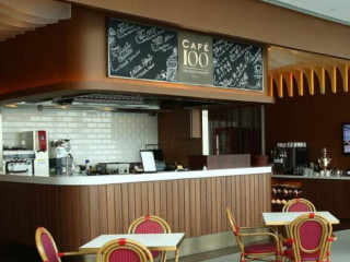 Cafe 100 The Ritz Carlton Hong Kong